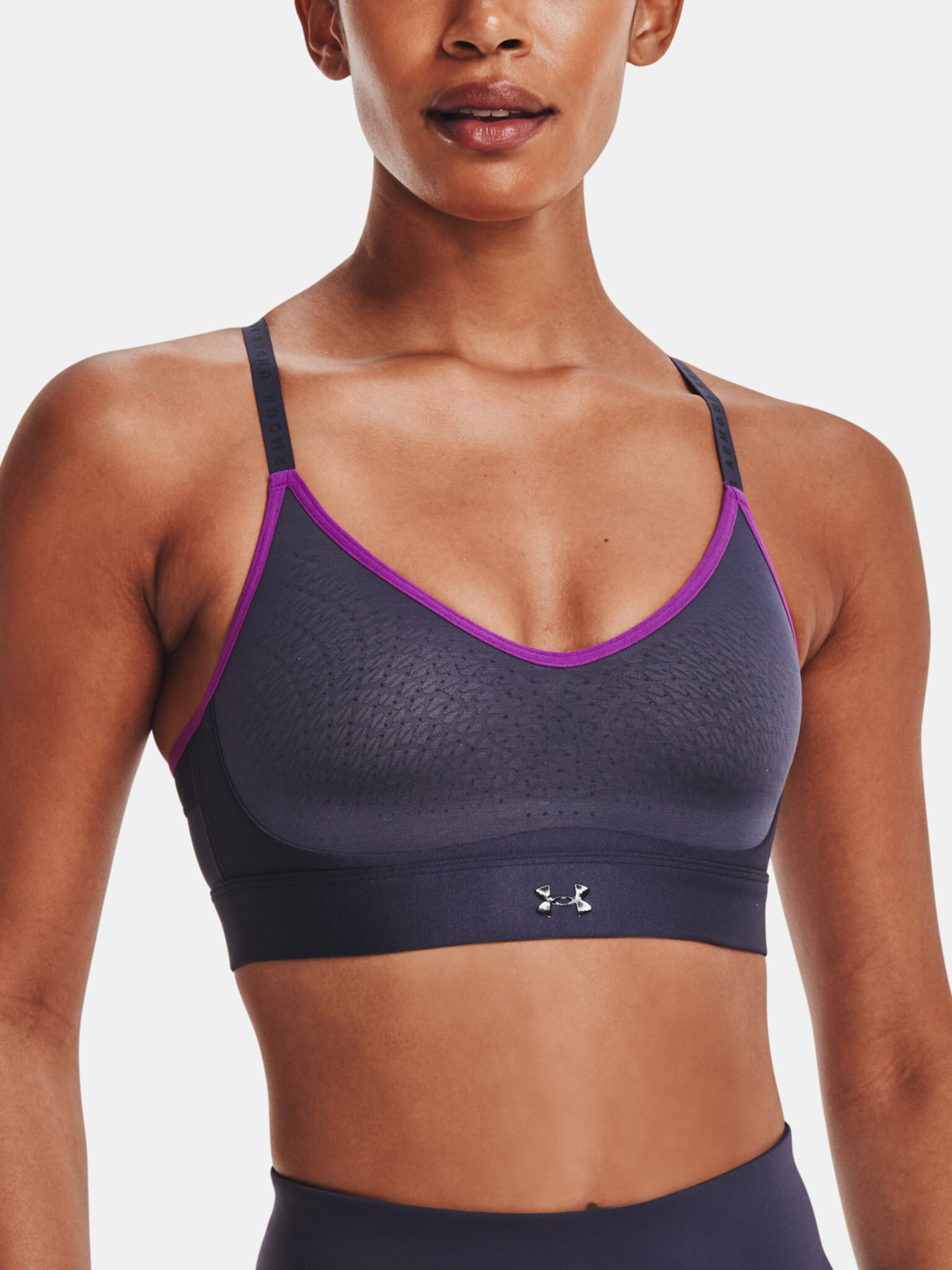 Under Armour UA Infinity Low Cпортен Сутиен Siv - Pepit.bg