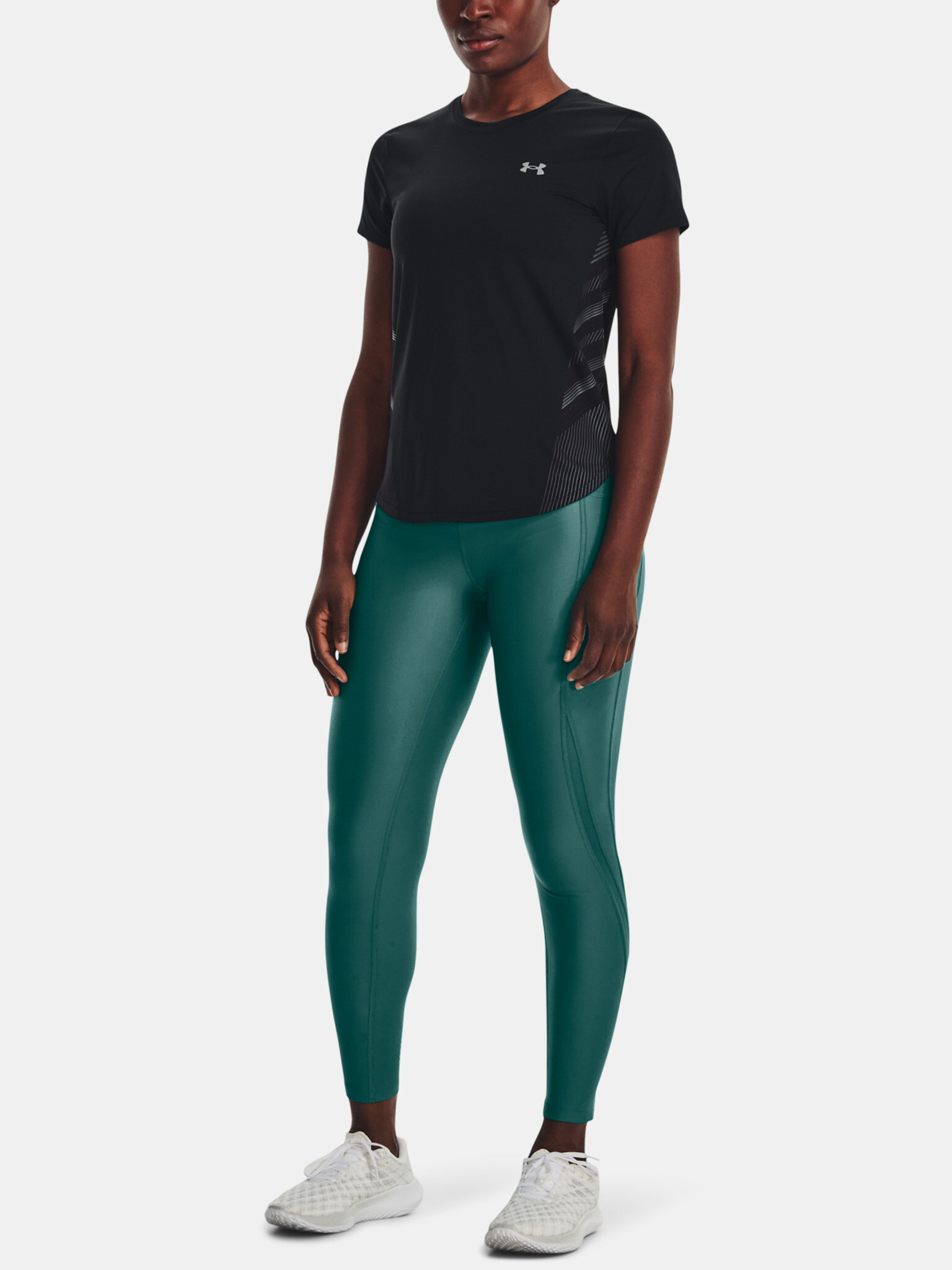 Under Armour UA Iso-Chill Laser II T-shirt Cheren - Pepit.bg