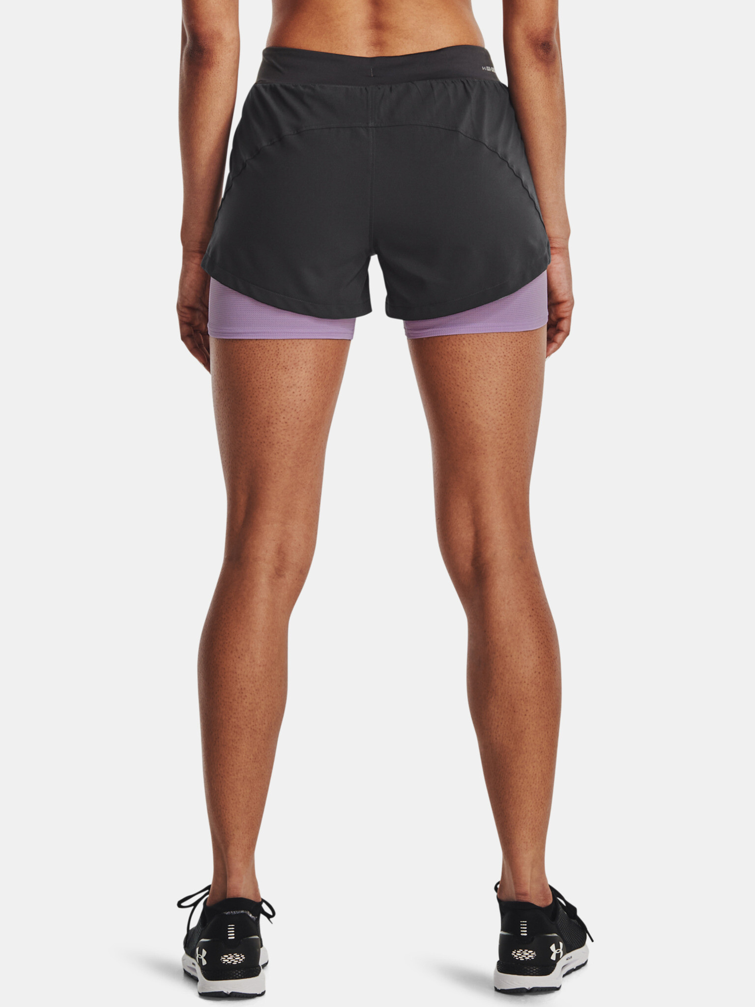 Under Armour UA Iso-Chill Run 2N1 Шорти Siv - Pepit.bg