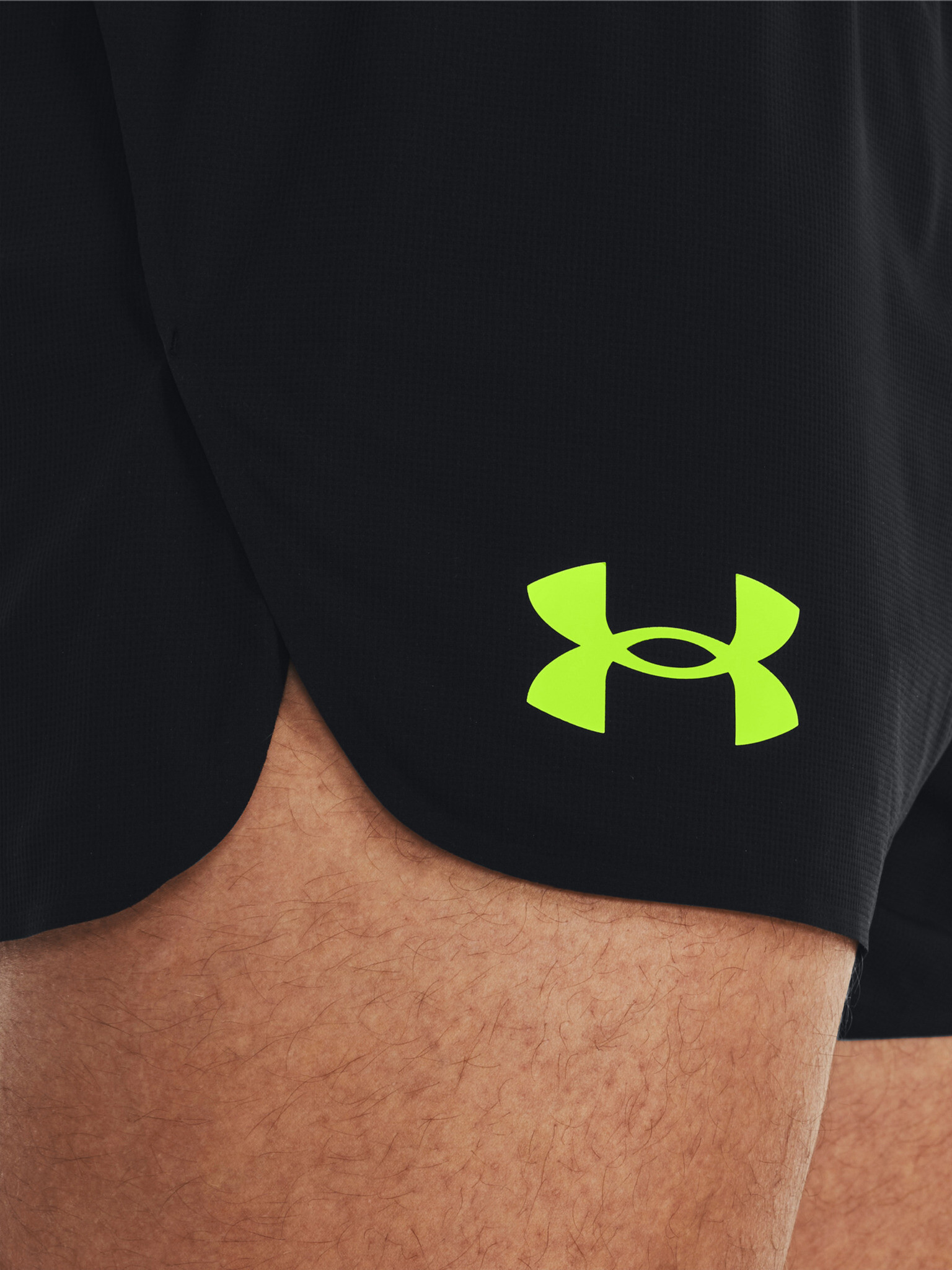 Under Armour UA Lighter Than Air Къси панталони Cheren - Pepit.bg