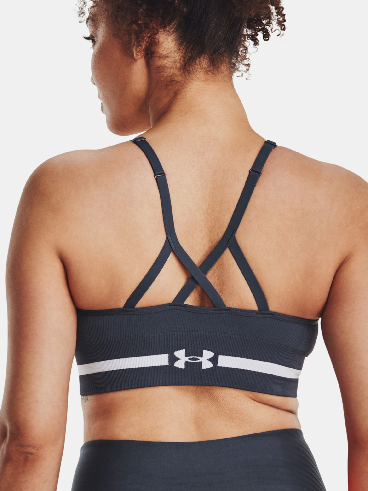 Under Armour UA Seamless Low Long Cпортен Сутиен Siv - Pepit.bg