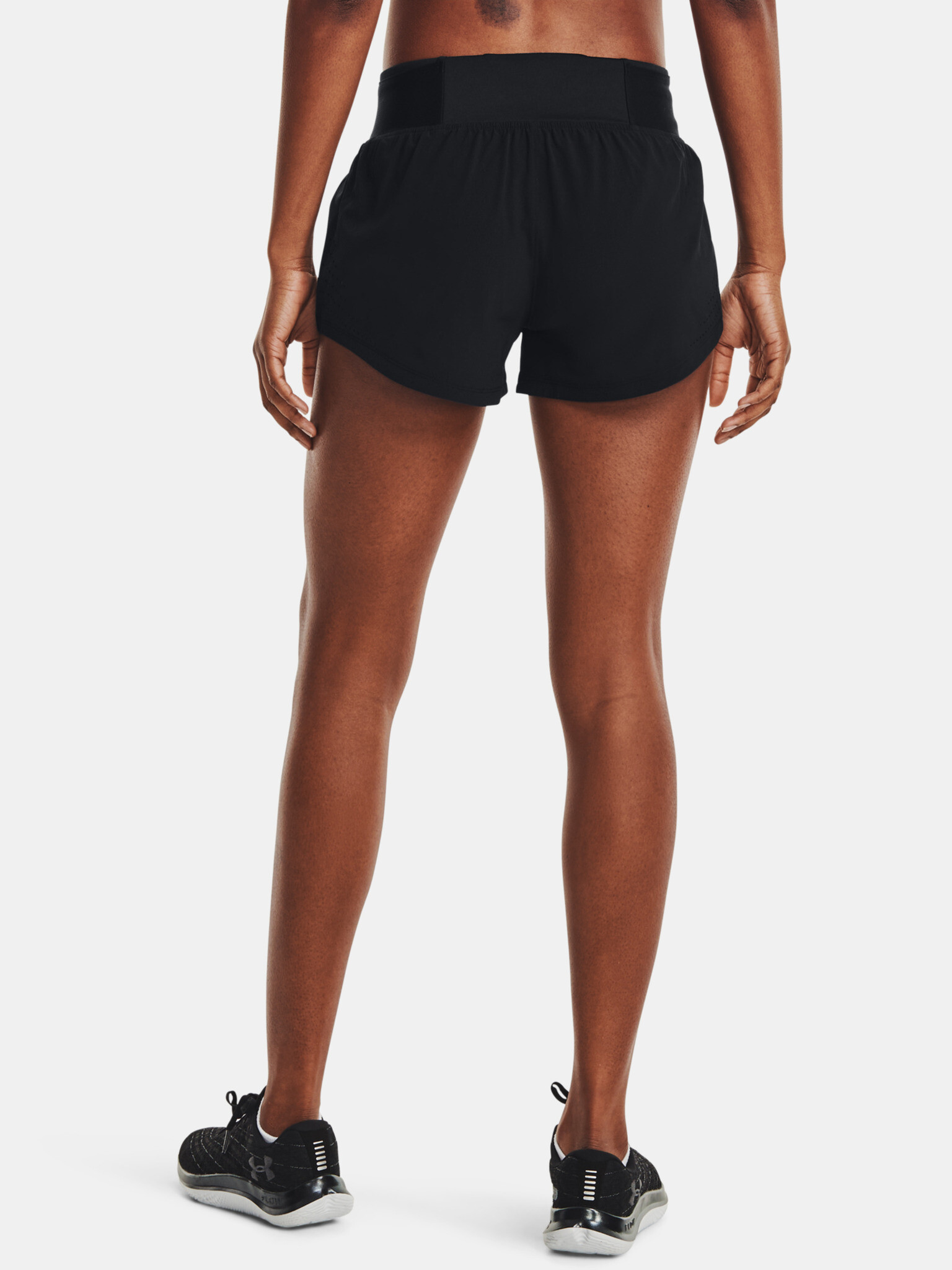 Under Armour UA SpeedPocket Perf Къси панталони Cheren - Pepit.bg