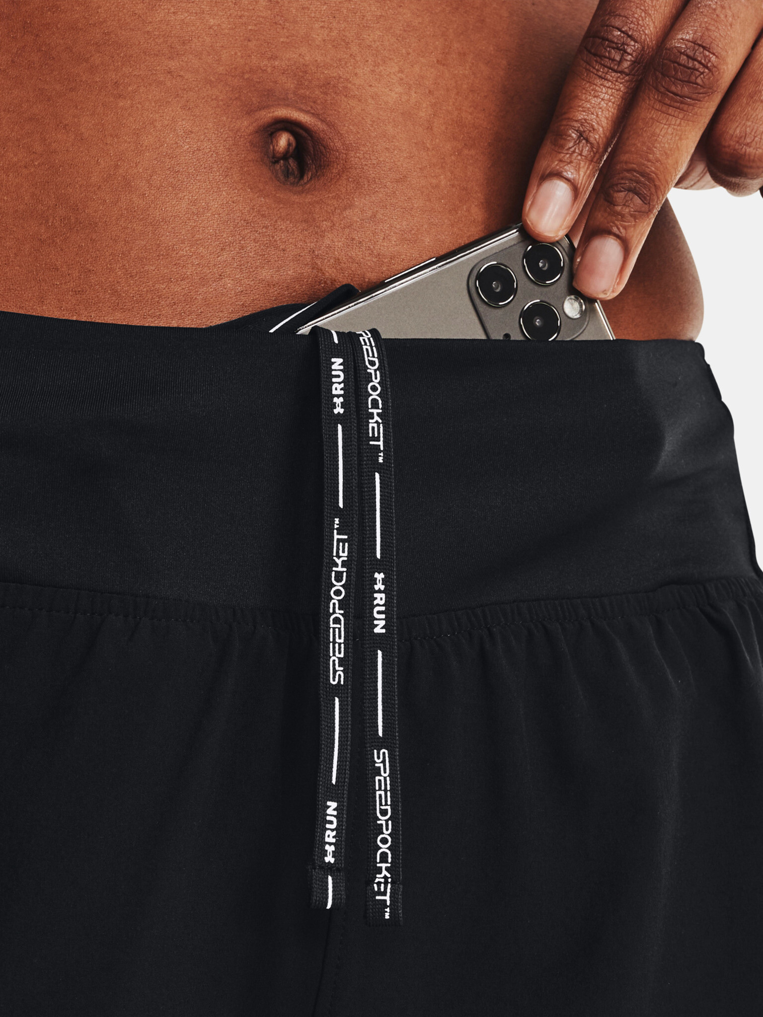 Under Armour UA SpeedPocket Perf Къси панталони Cheren - Pepit.bg