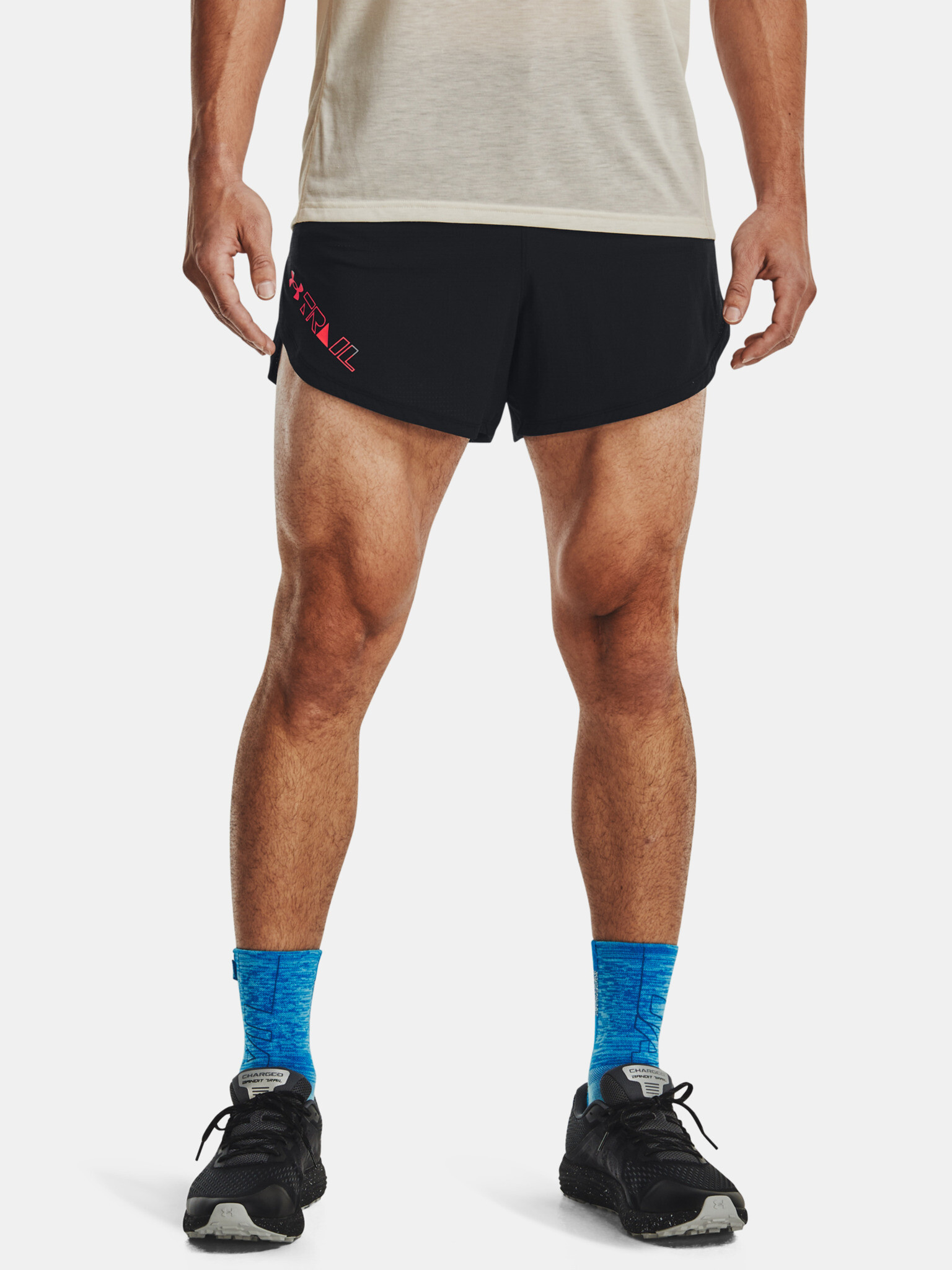 Under Armour UA SpeedPocket Trail Къси панталони Cheren - Pepit.bg