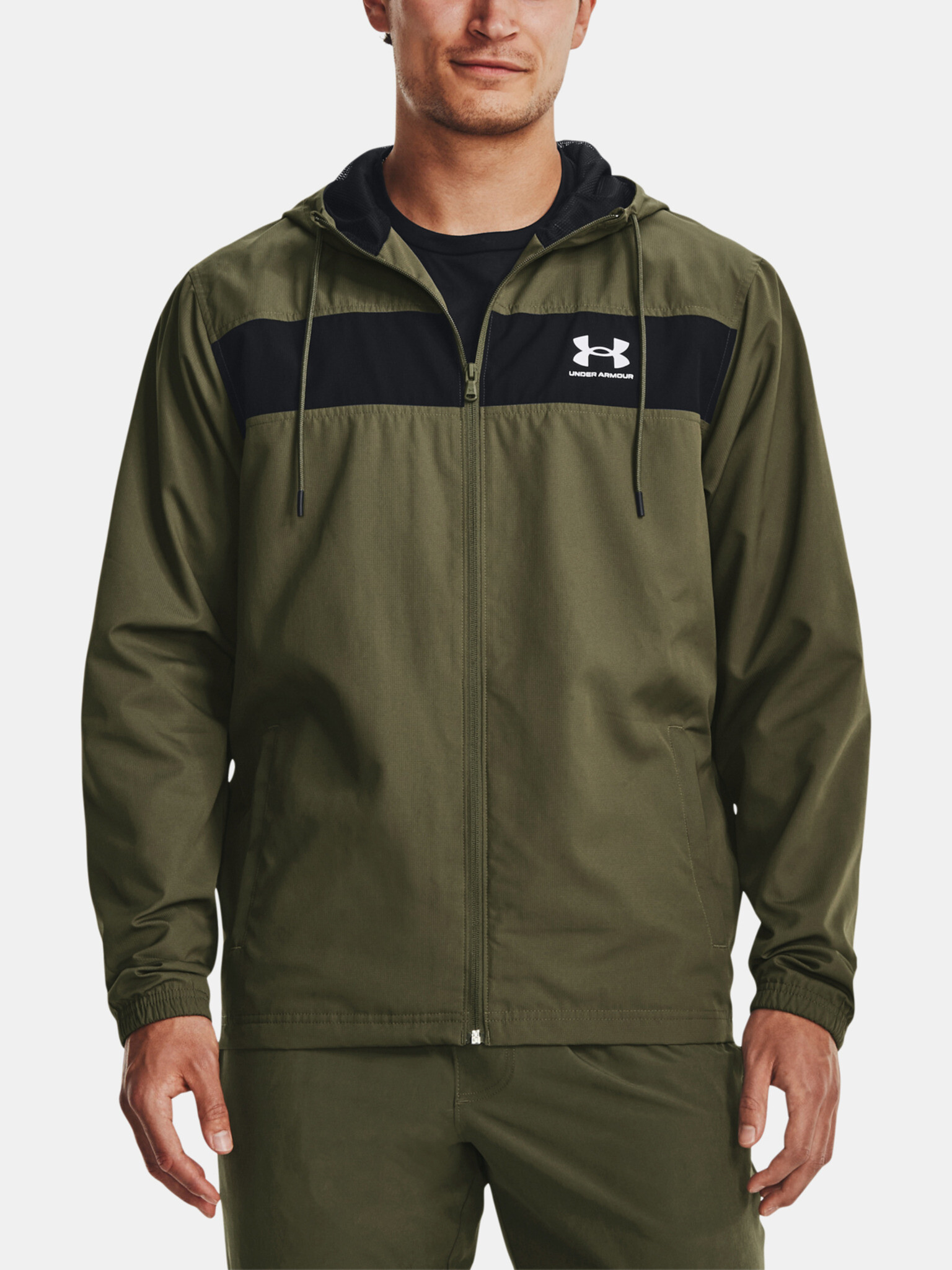 Under Armour UA Sportstyle Windbreaker Яке Zelen - Pepit.bg