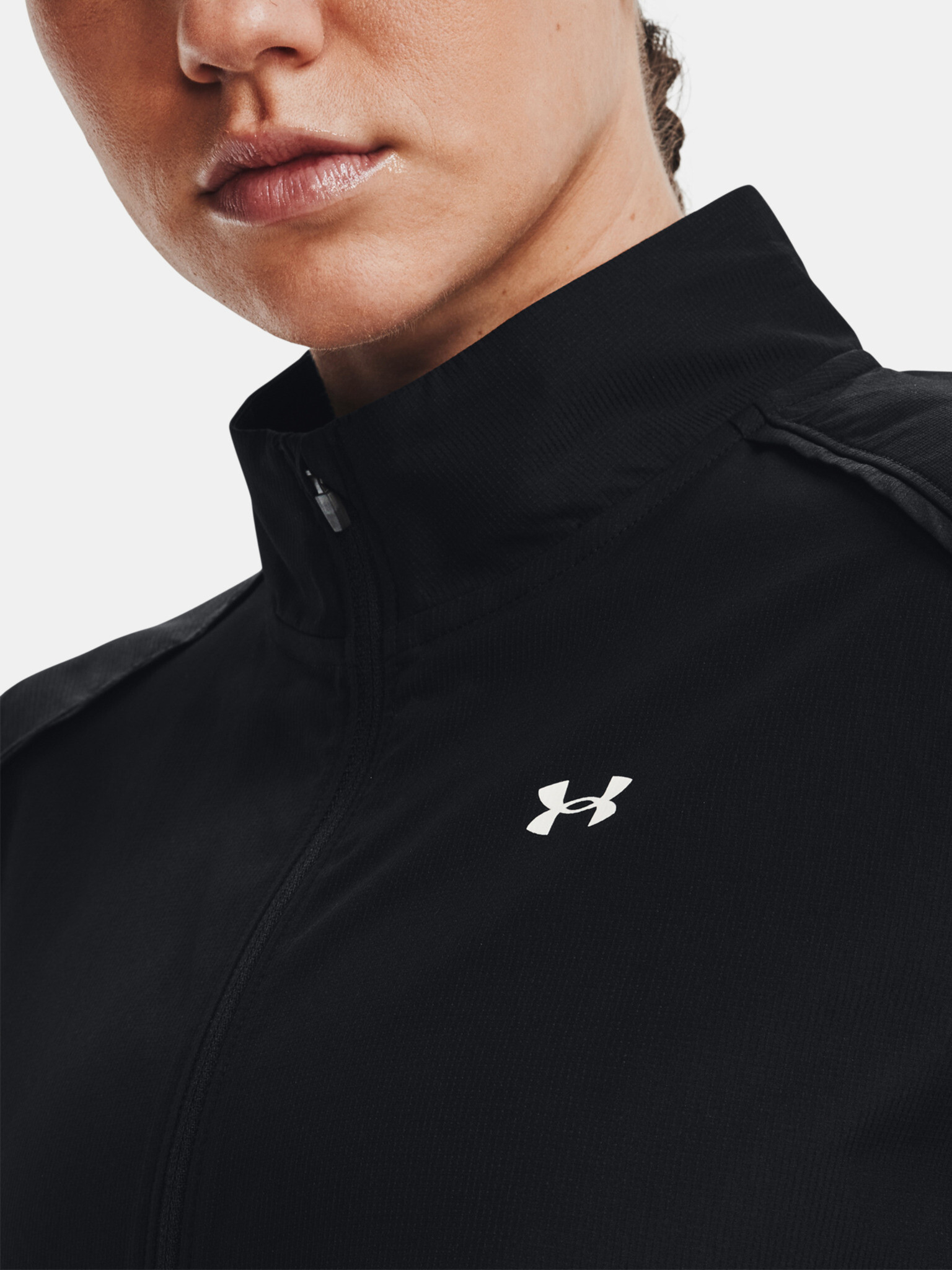 Under Armour UA Storm Run Яке Cheren - Pepit.bg