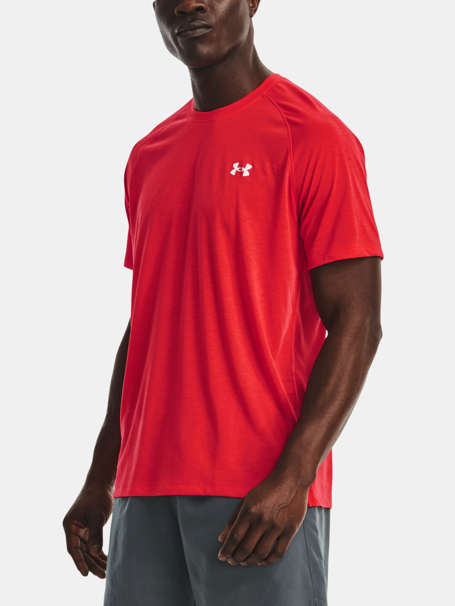 Under Armour UA Streaker T-shirt Cherven - Pepit.bg