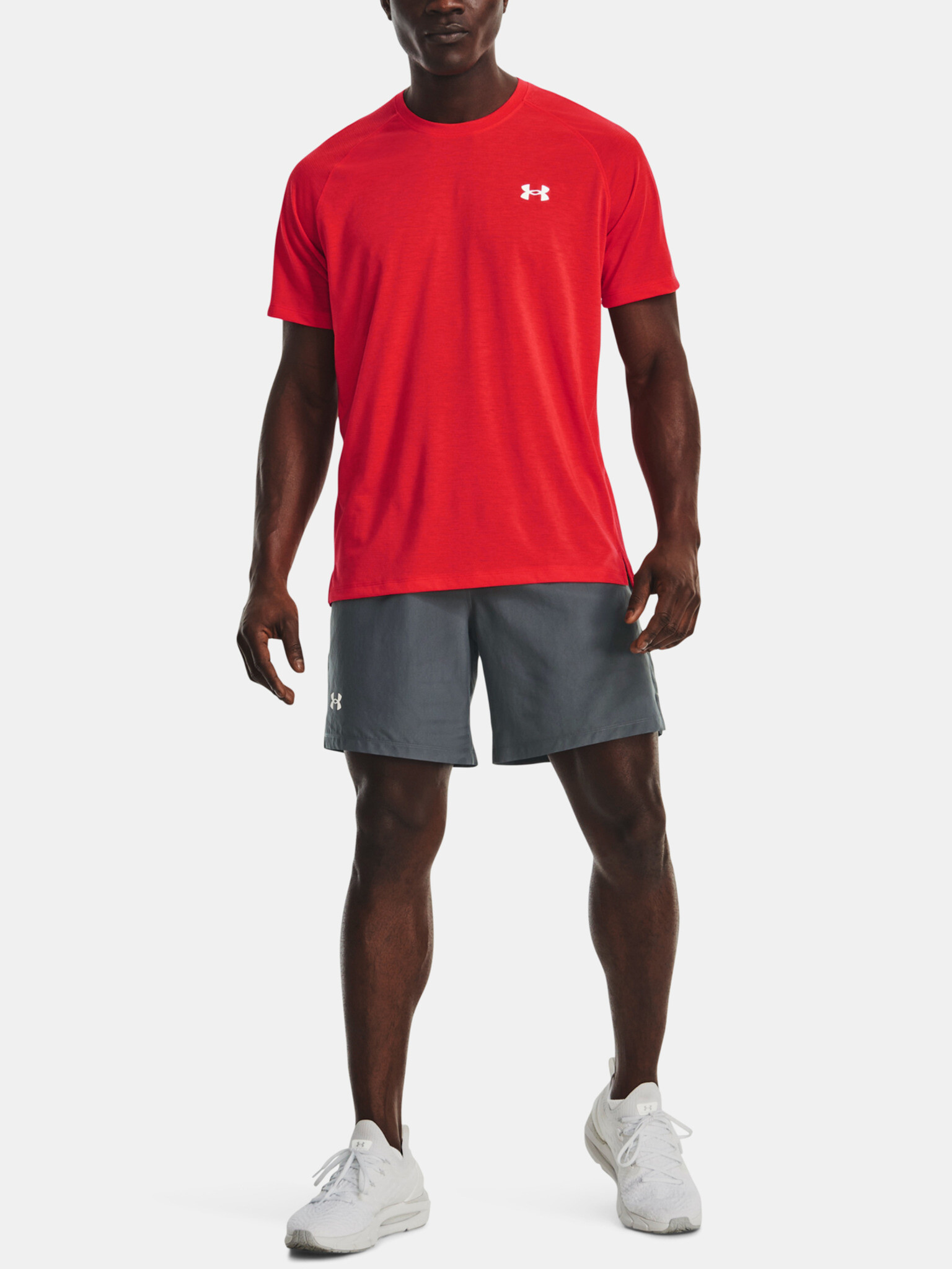 Under Armour UA Streaker T-shirt Cherven - Pepit.bg