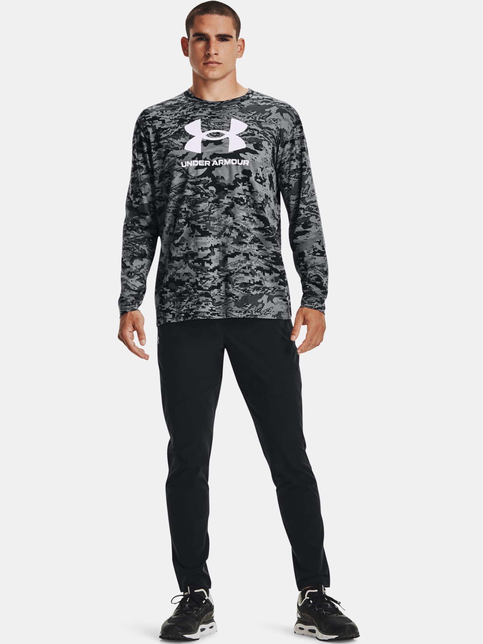 Under Armour UA Stretch Woven Долнище Cheren - Pepit.bg