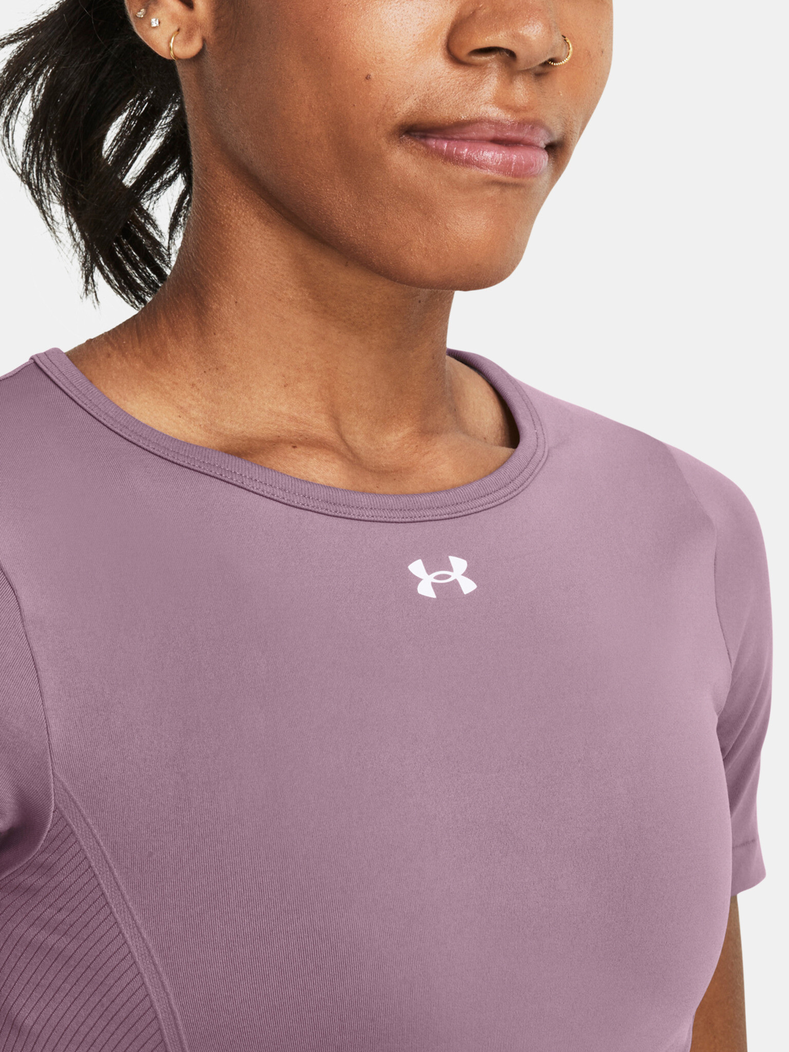 Under Armour UA Train Seamless SS T-shirt Lilav - Pepit.bg