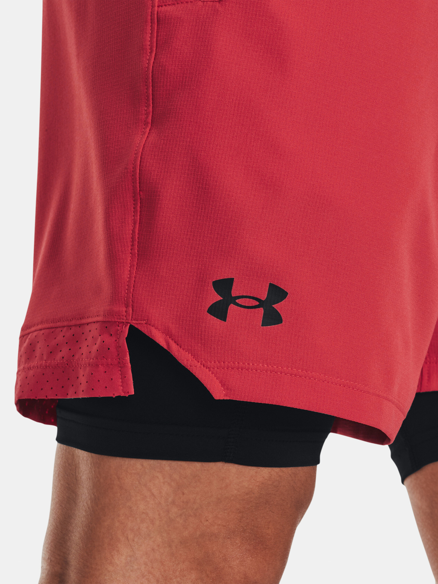 Under Armour UA Vanish Woven 2in1 Къси панталони Cherven - Pepit.bg