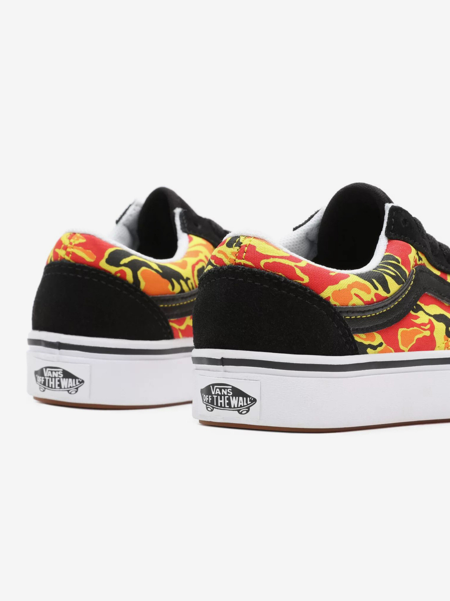 Vans Flame Camo ComfyCush Old Skool Спортни обувки детски Cheren - Pepit.bg