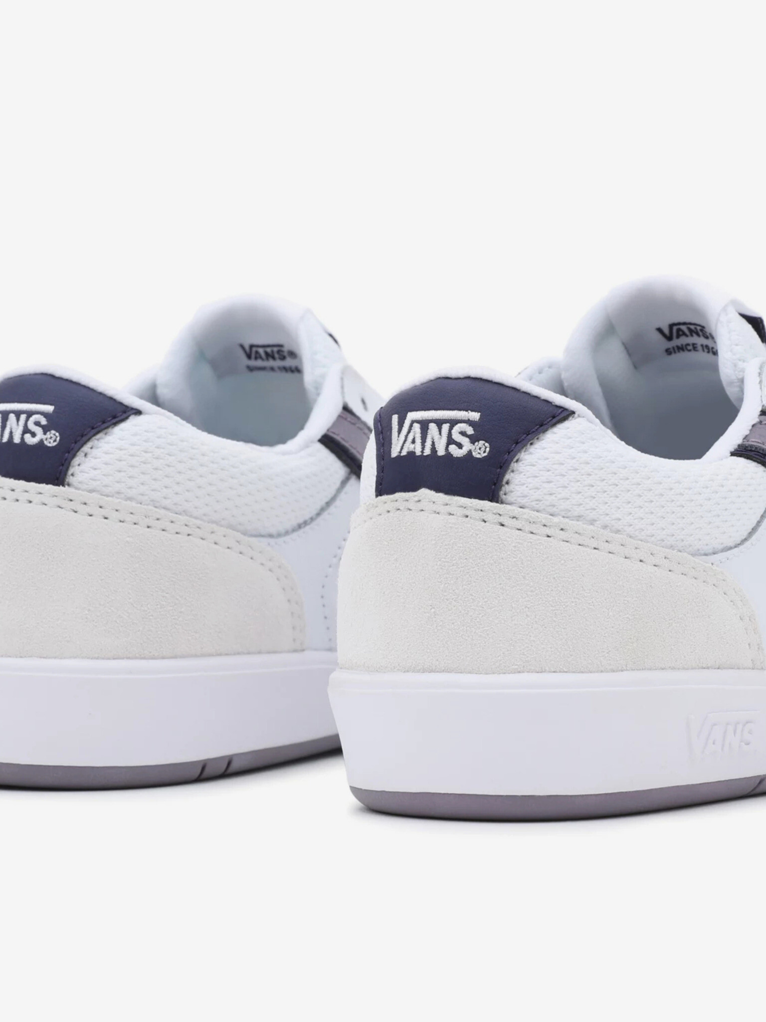 Vans Lowland Спортни обувки Byal - Pepit.bg