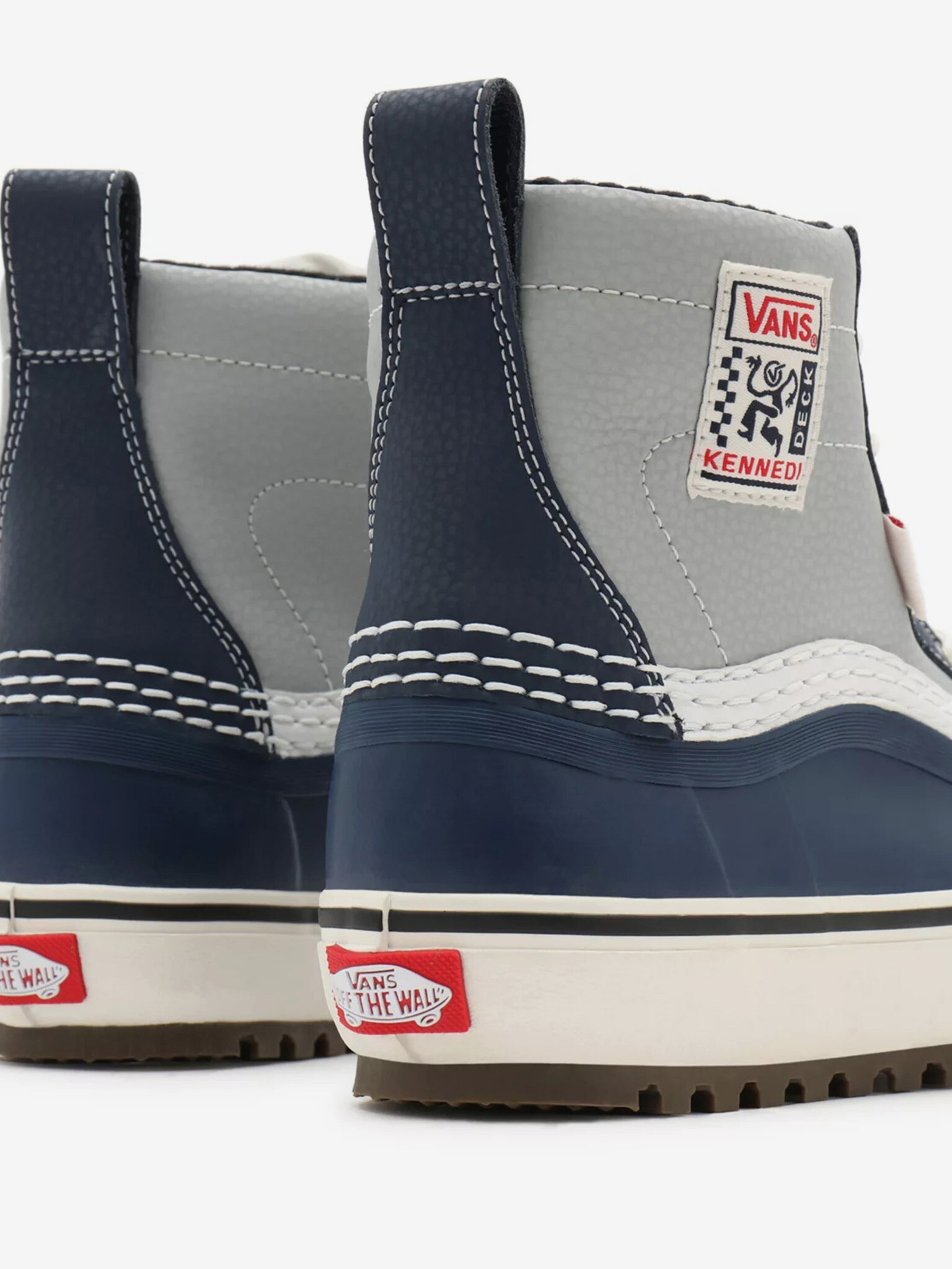 Vans Standard Mid Snow Боти Sin - Pepit.bg