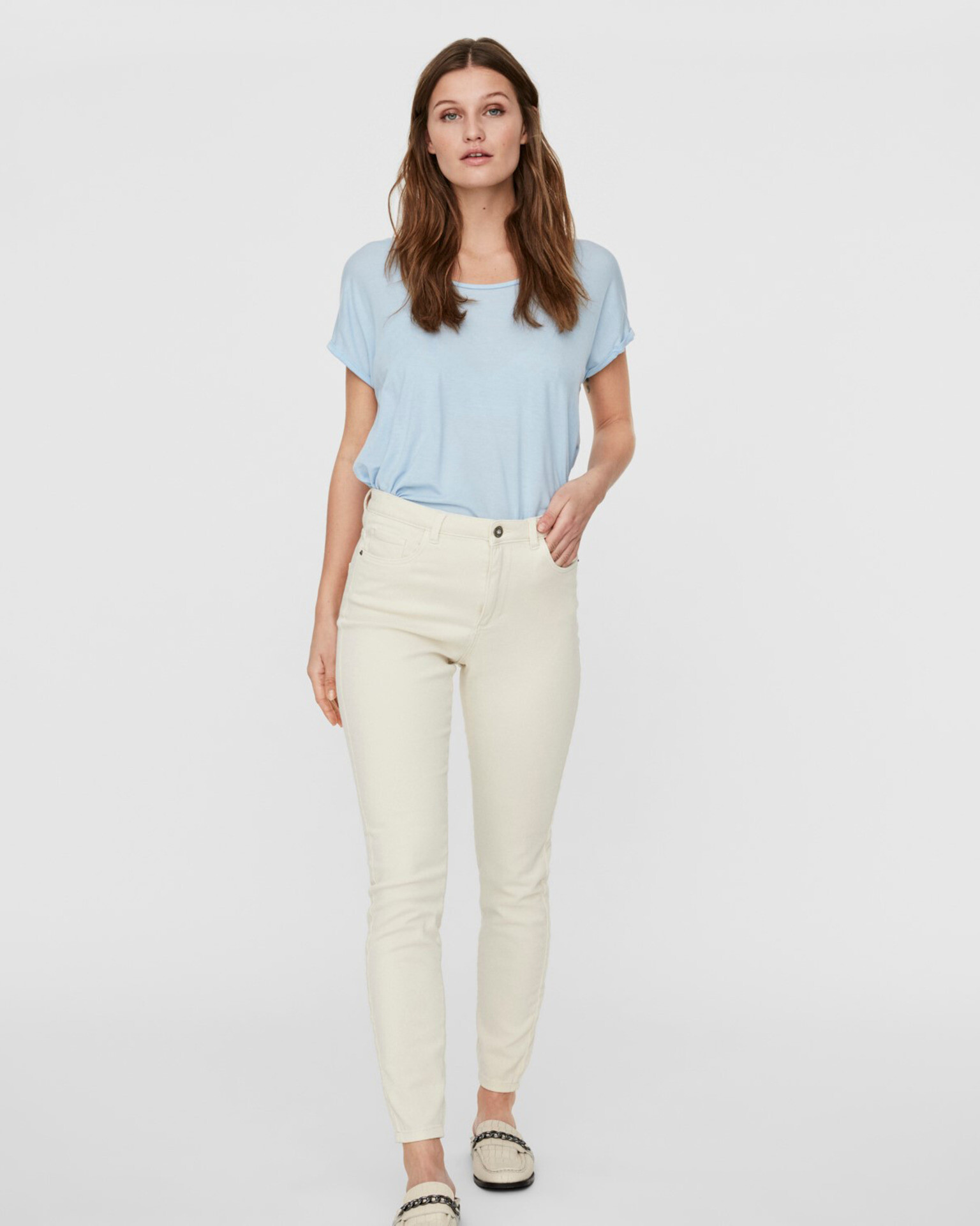 Vero Moda Honni Sophia Jeans Byal - Pepit.bg