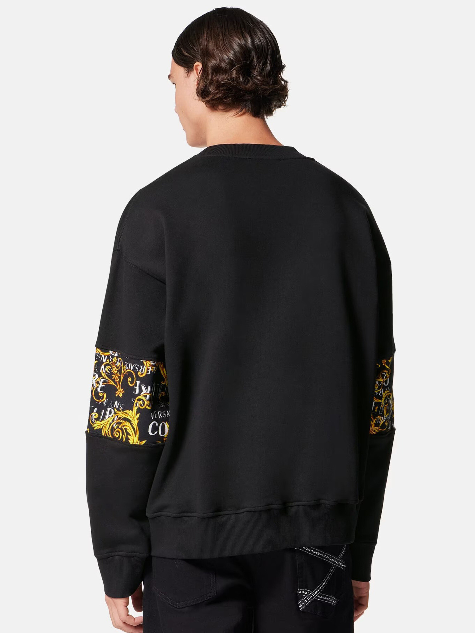 Versace Jeans Couture Sweatshirt Cheren - Pepit.bg