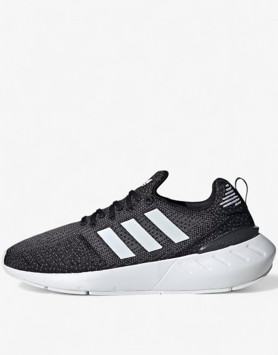 adidas Sportswear Swift Run 22 Shoes Black/Grey