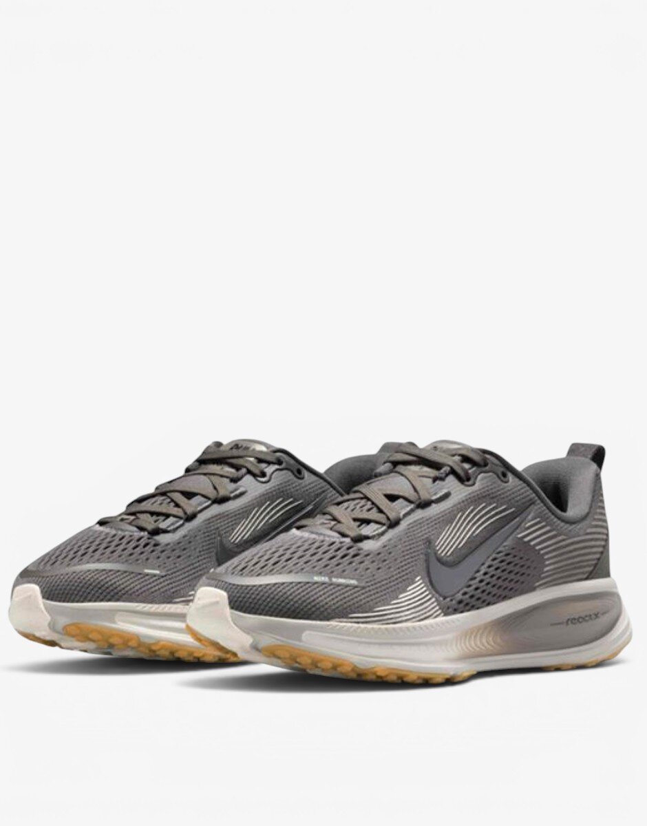 Nike Vomero 18 GS Gray