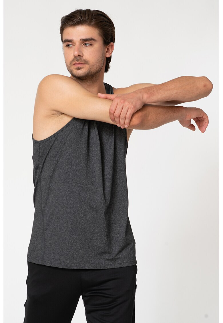 2XU Фитнес топ XCTRL - Pepit.bg