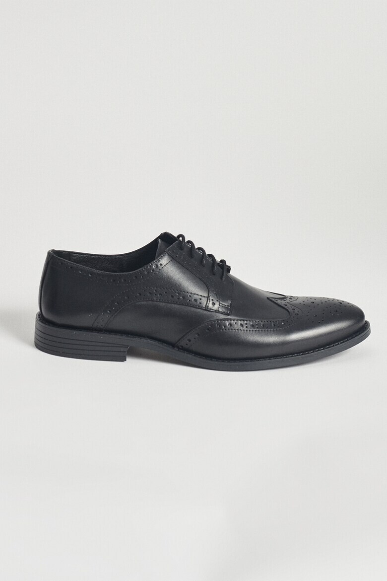 ACCo Кожени обувки Brogue - Pepit.bg