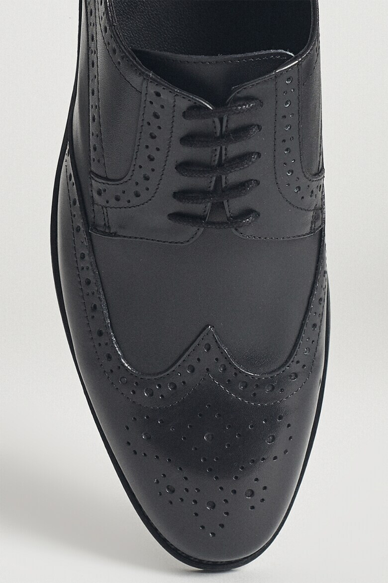 ACCo Кожени обувки Brogue - Pepit.bg