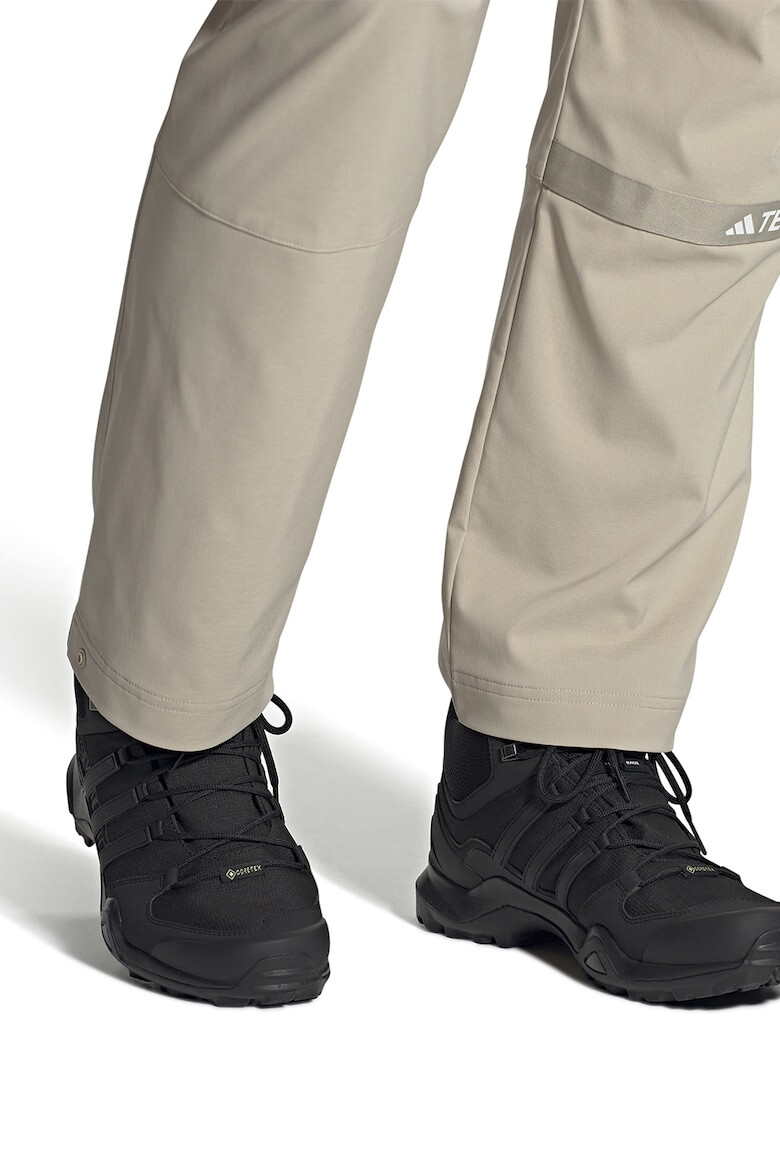 adidas Performance Хайкинг боти Terrex Swift R2 - Pepit.bg