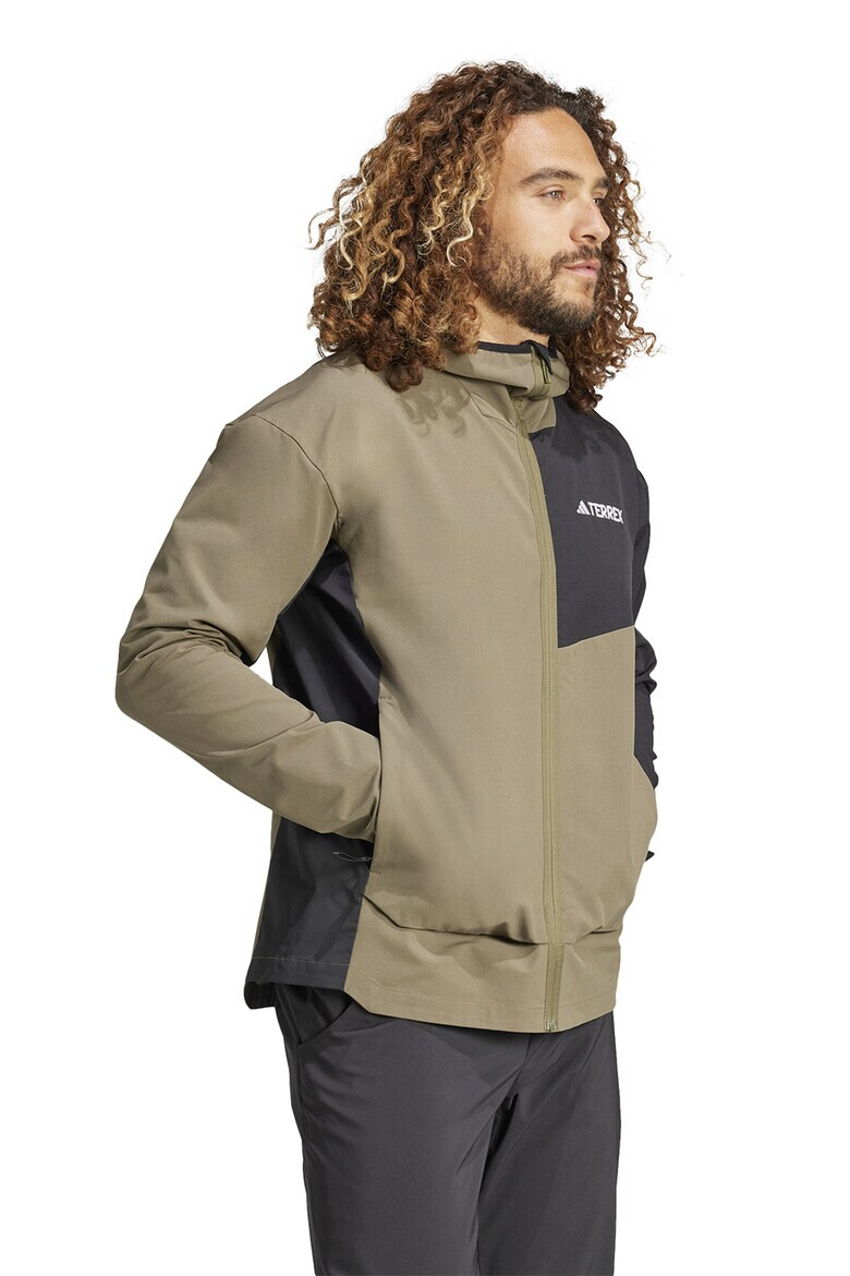adidas Performance Хайкинг яке Terrex Softshell - Pepit.bg