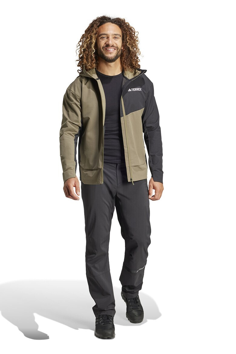 adidas Performance Хайкинг яке Terrex Softshell - Pepit.bg