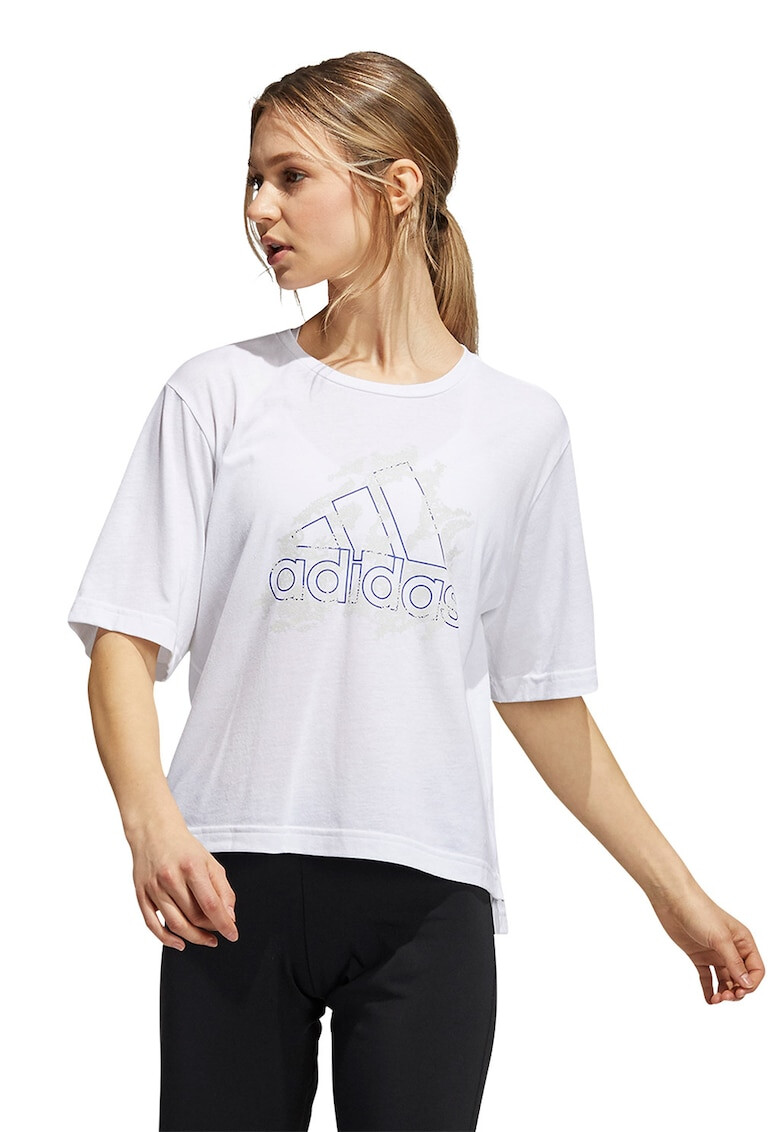 adidas Performance Къс фитнес топ Lace Camo - Pepit.bg