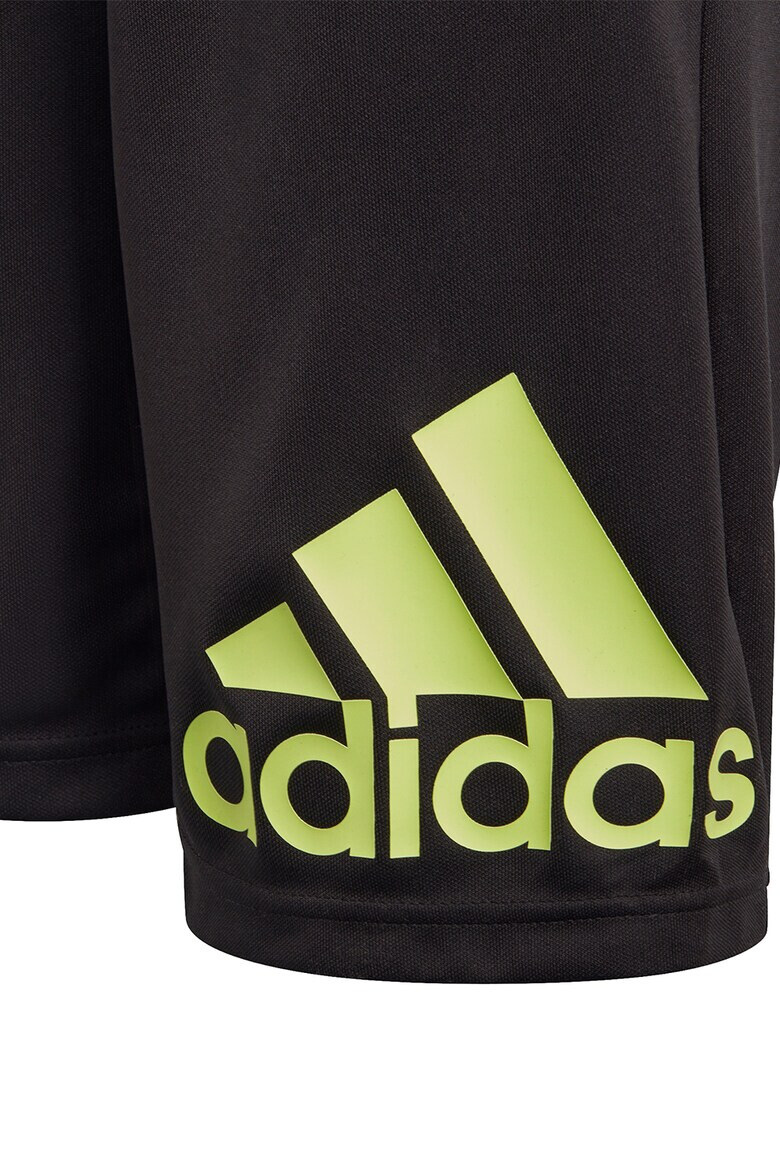 adidas Performance Къс панталон Designed To Move с лого - Pepit.bg