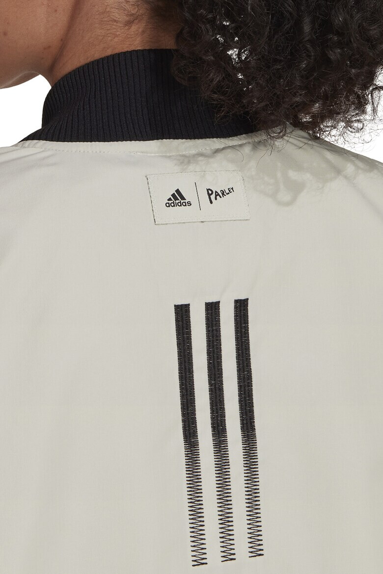 adidas Sportswear Олекотено яке - Pepit.bg