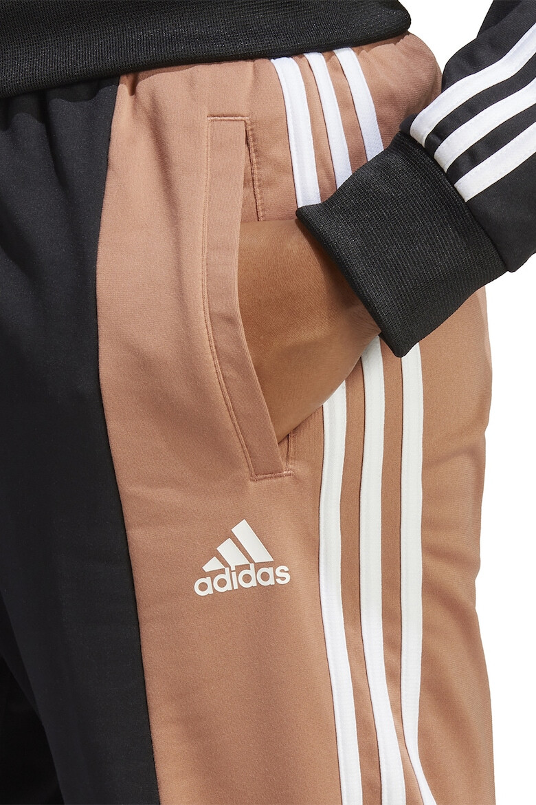 adidas Sportswear Спортен екип в цветен блок с цип - Pepit.bg