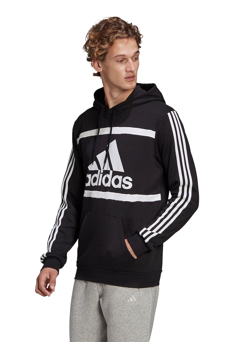 adidas Performance Суитшърт Essentials с дизайн с цветен блок - Pepit.bg