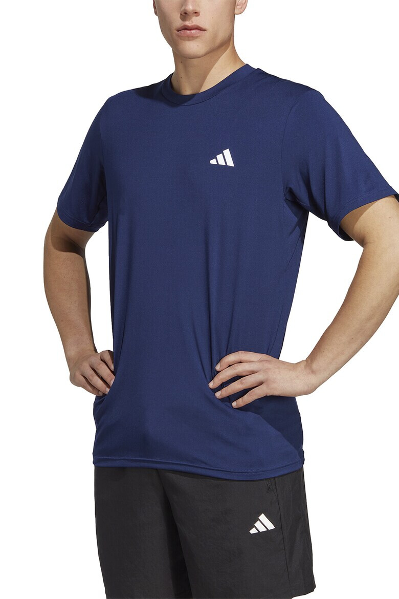 adidas Performance Тениска Essential със стандартна кройка - Pepit.bg