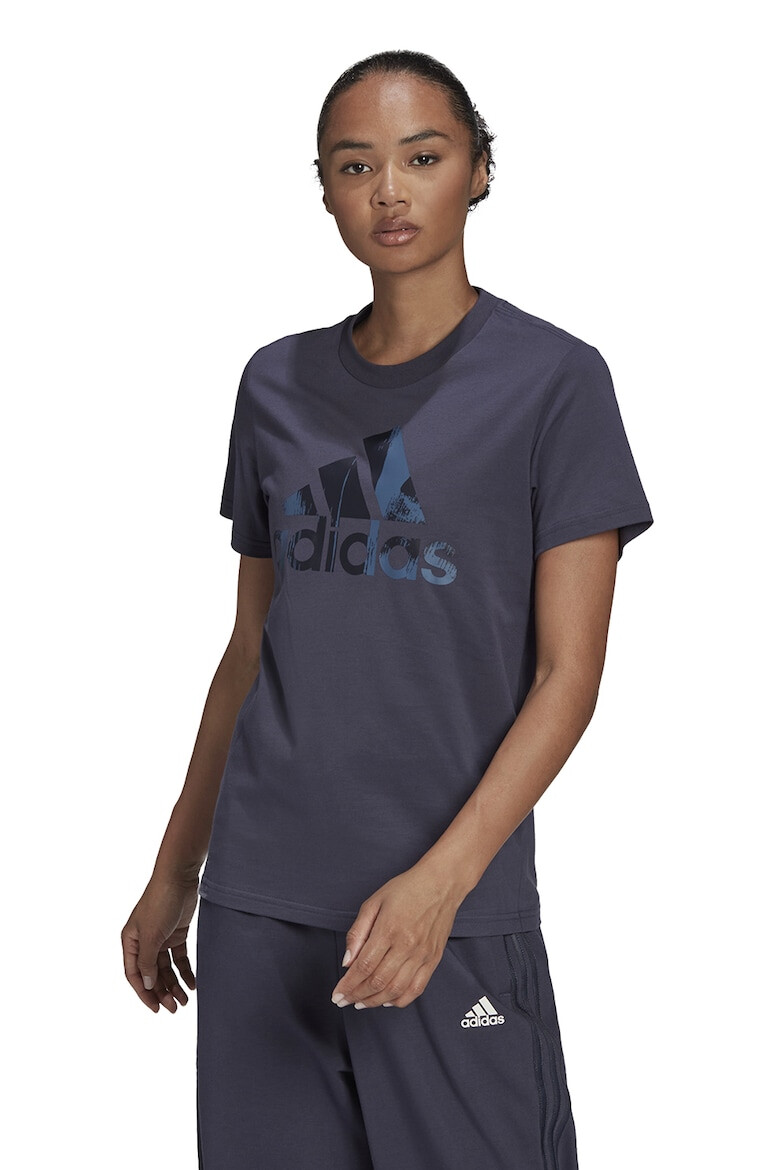 adidas Sportswear Тениска Essentials с лого - Pepit.bg