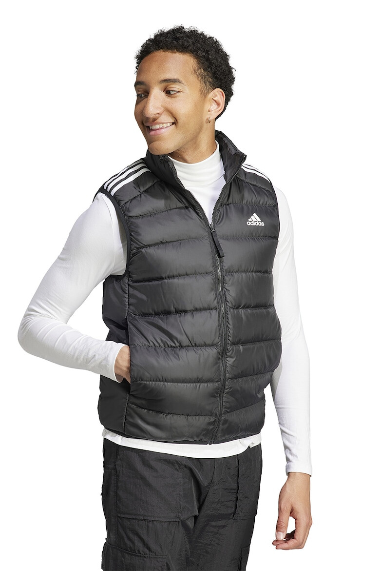 adidas Sportswear Капитониран елек Essential с цип и пухена вата - Pepit.bg