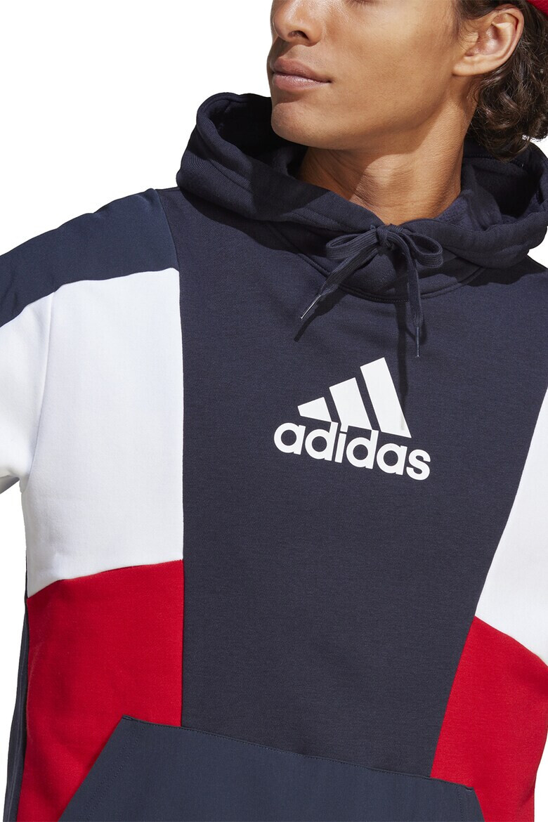 adidas Sportswear Худи Essentials с дизайн в цветен блок - Pepit.bg