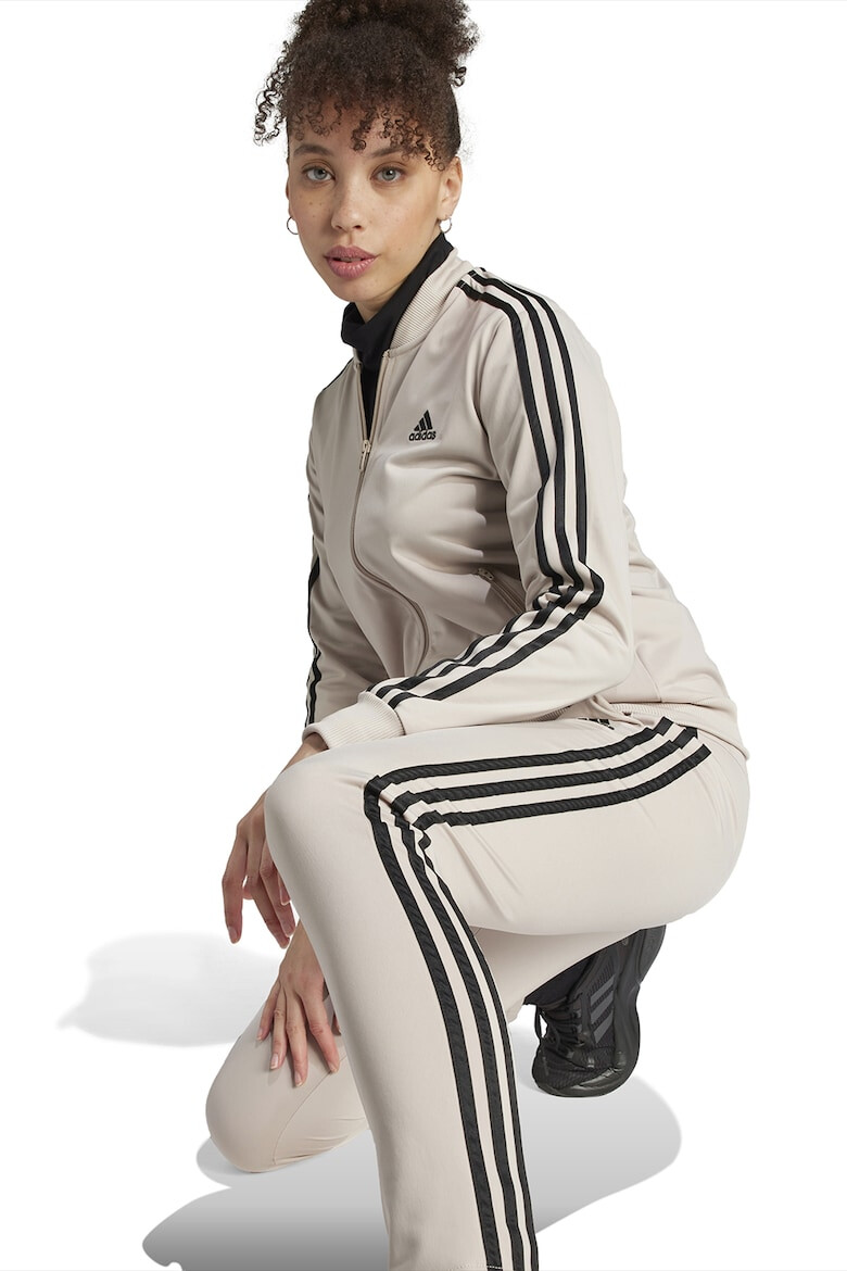 adidas Sportswear Спортен екип Essentials с джобове - Pepit.bg