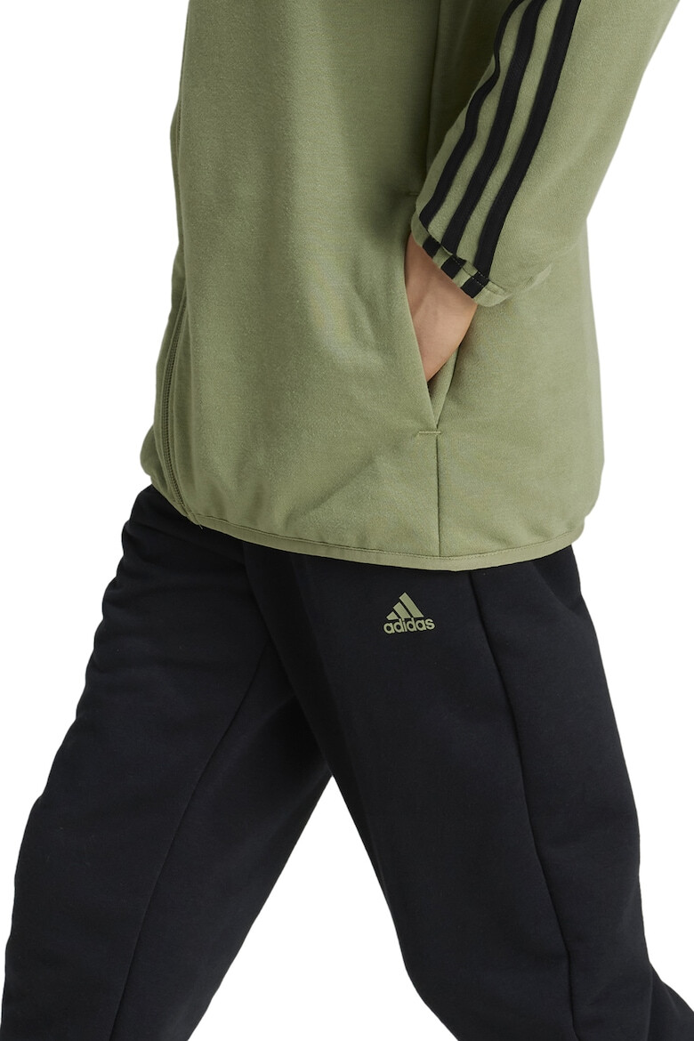 adidas Sportswear Спортен екип Essentials с цип и джобове - Pepit.bg