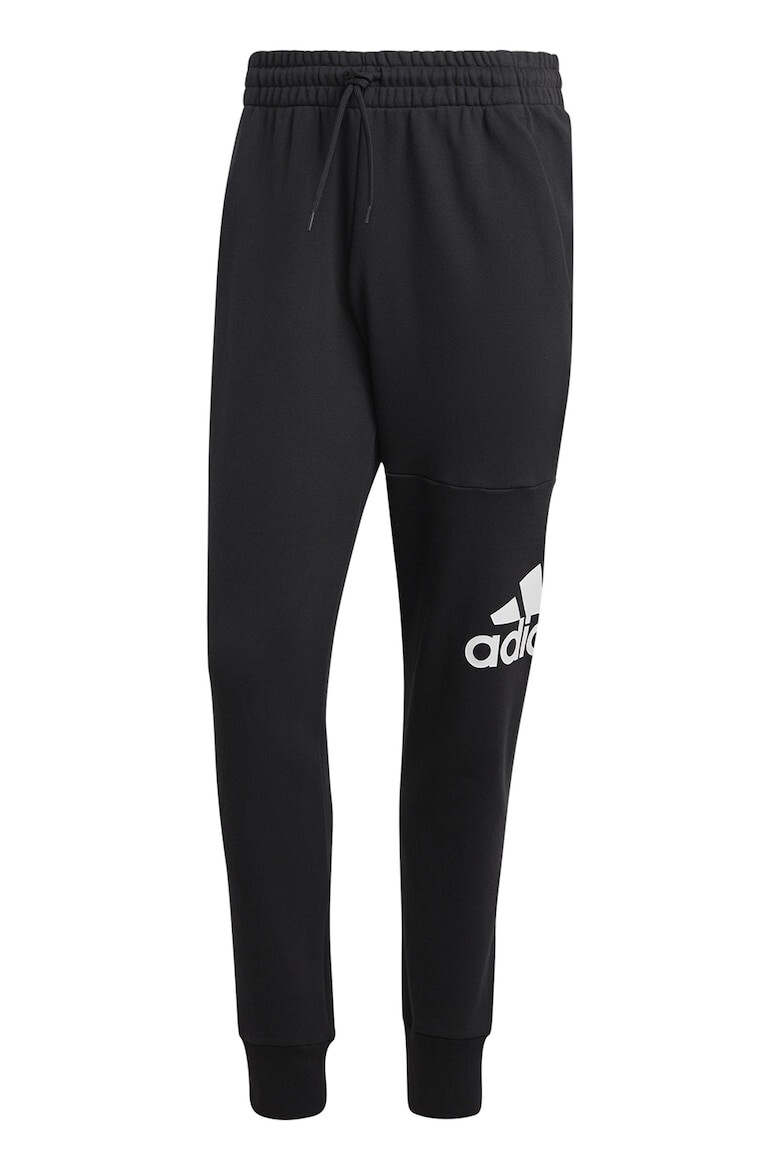 adidas Sportswear Спортен панталон Essentials с джобове встрани - Pepit.bg