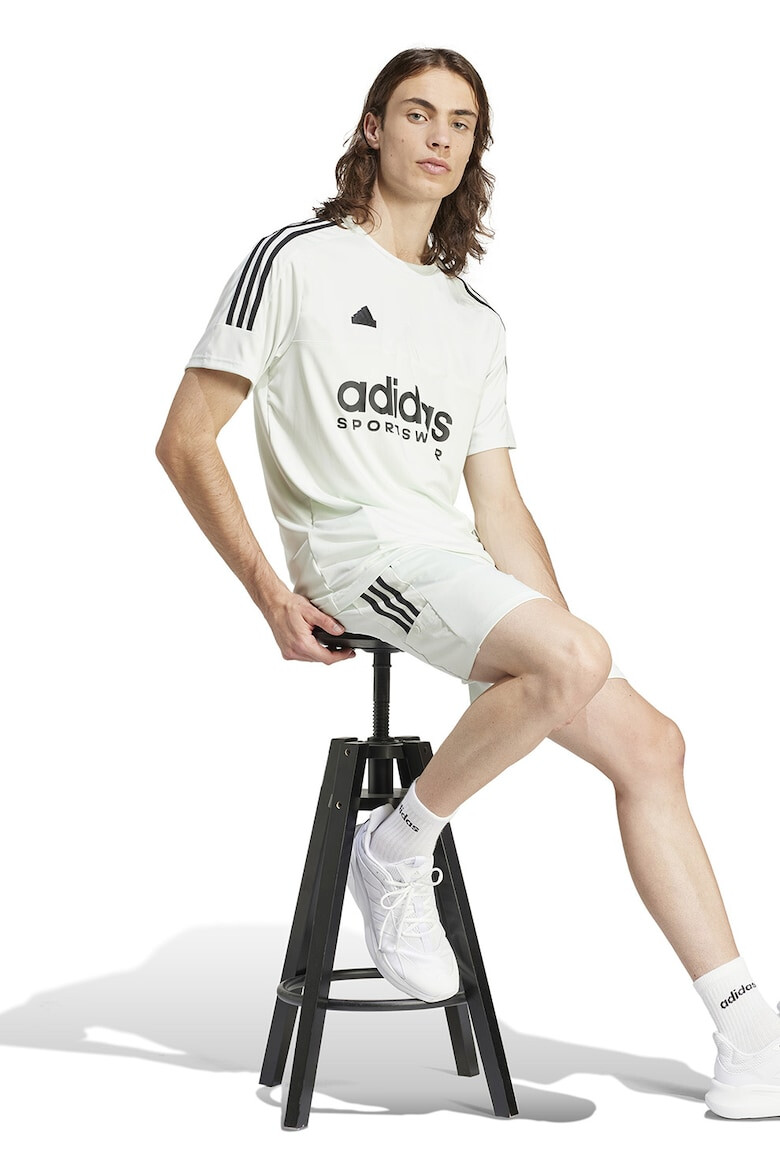 adidas Sportswear Тениска Tiro с овално деколте и лого - Pepit.bg