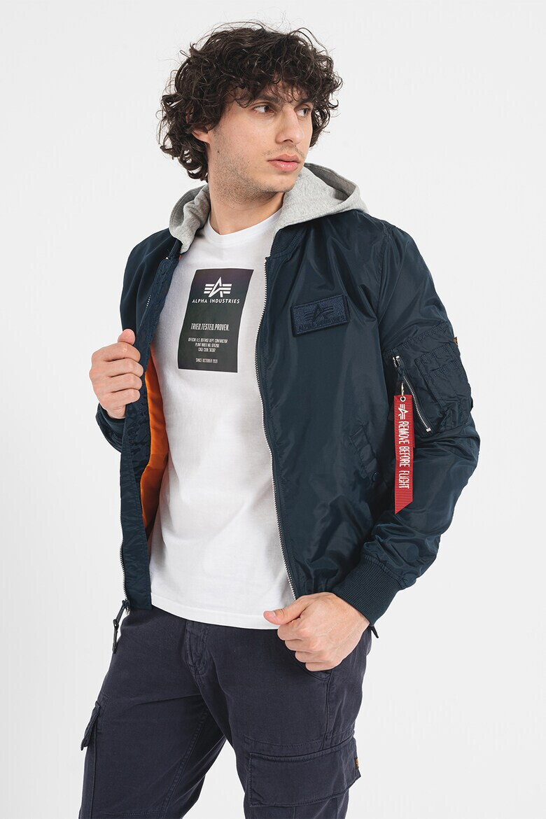 ALPHA INDUSTRIES Яке бомбър с лого и качулка - Pepit.bg