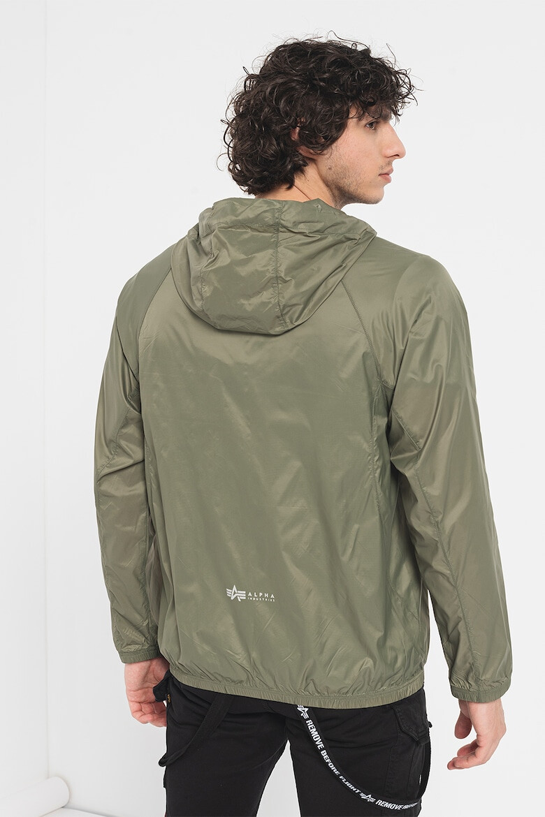 ALPHA INDUSTRIES Олекотено яке с качулка - Pepit.bg