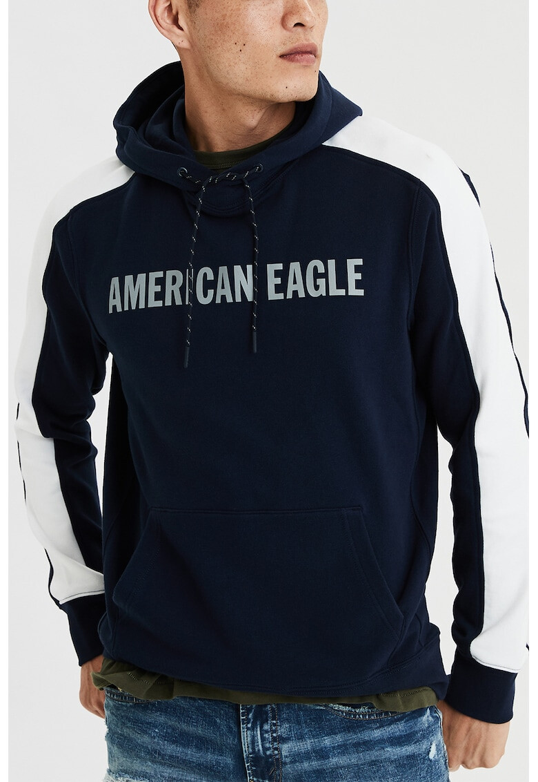 American Eagle Суитшърт с качулка цветен блок и лого - Pepit.bg