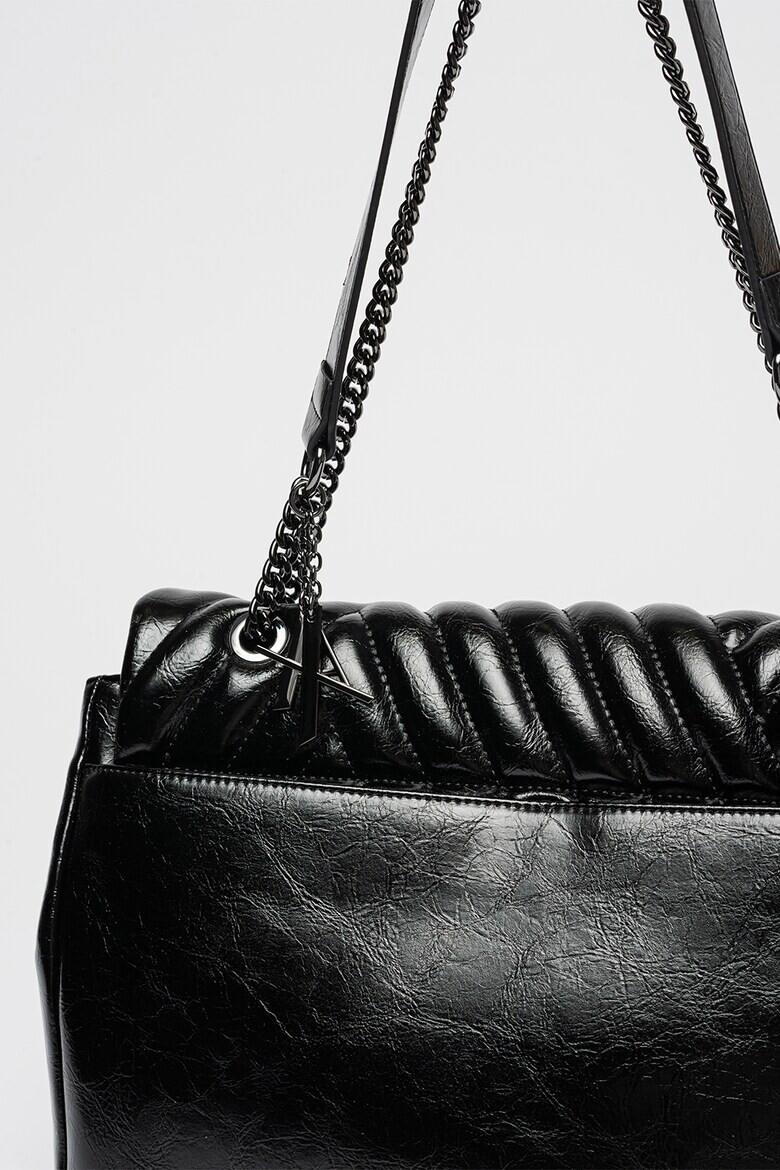ARMANI EXCHANGE Чанта от еко кожа с капаче - Pepit.bg