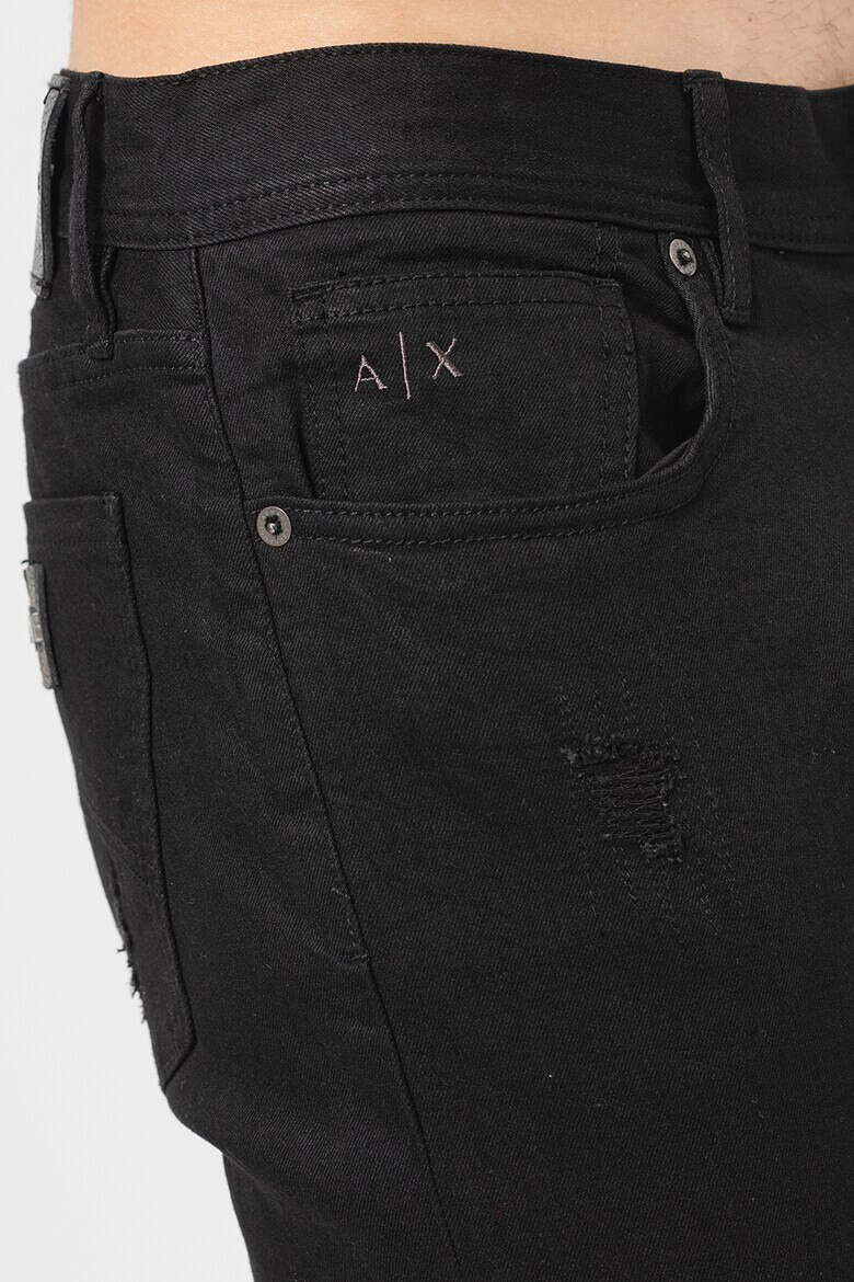 ARMANI EXCHANGE Дънки с протрити зони - Pepit.bg
