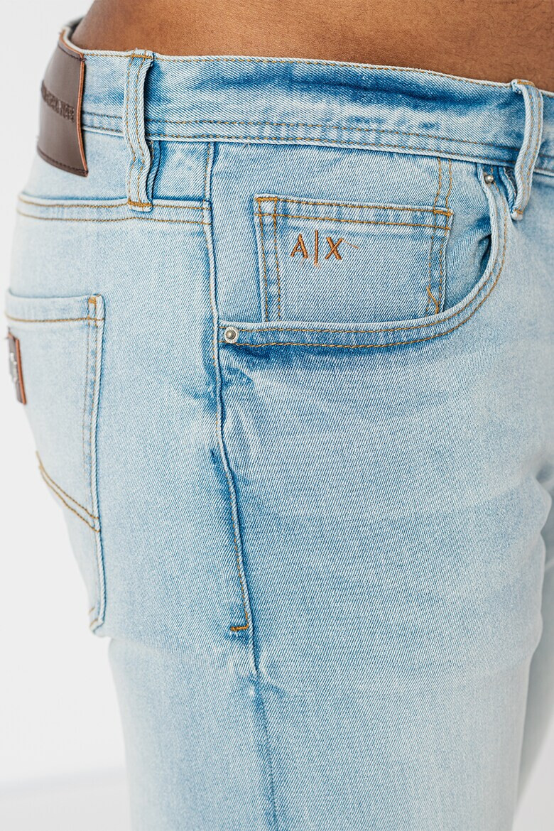 ARMANI EXCHANGE Дънки със средна талия - Pepit.bg