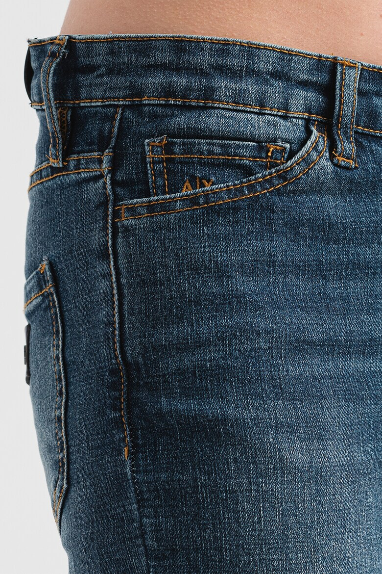 ARMANI EXCHANGE Дънки със средна талия - Pepit.bg