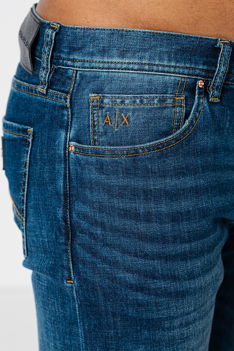 ARMANI EXCHANGE Дънки със захабен ефект - Pepit.bg