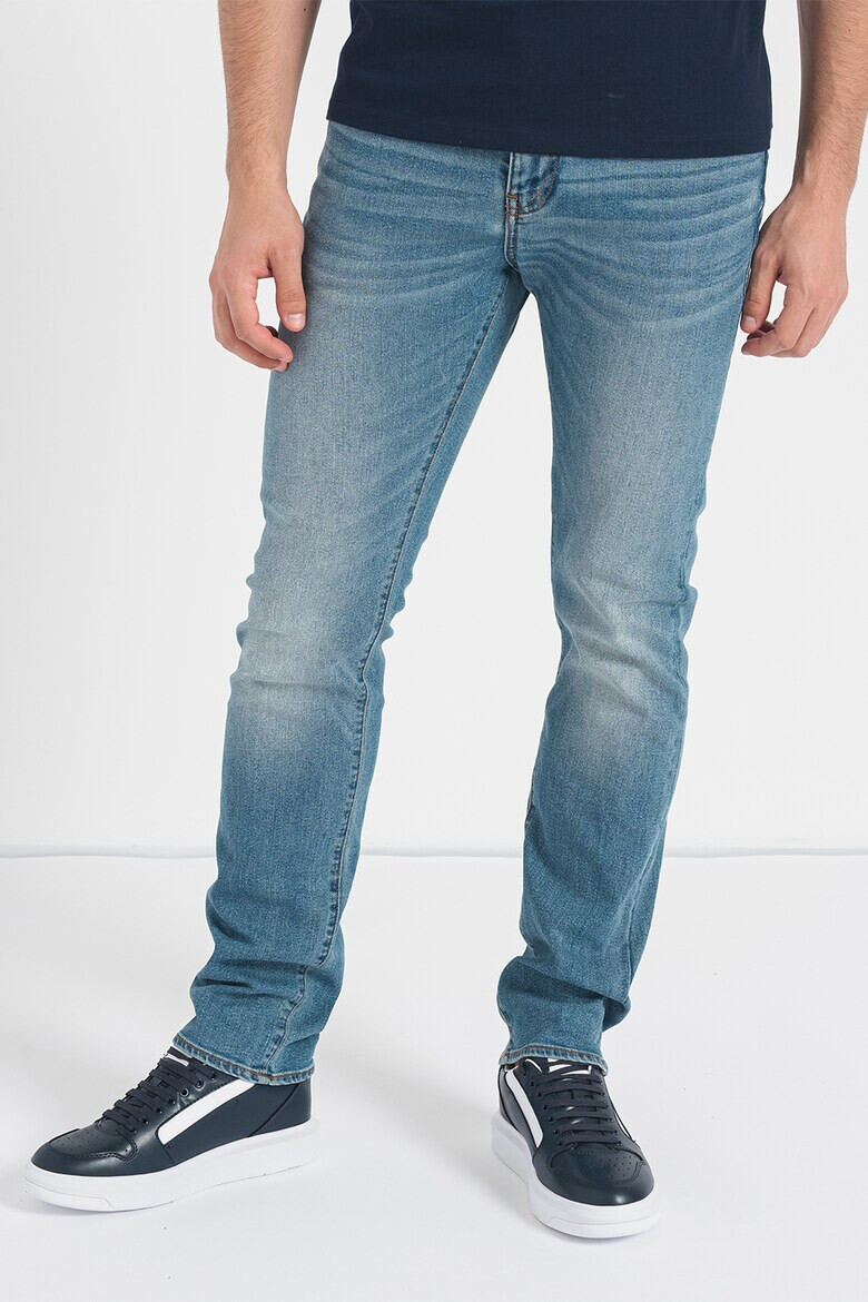 ARMANI EXCHANGE Дънки със захабен ефект - Pepit.bg